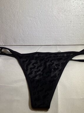 PINK Victoria's Secret Black Script Logo Mesh Thong